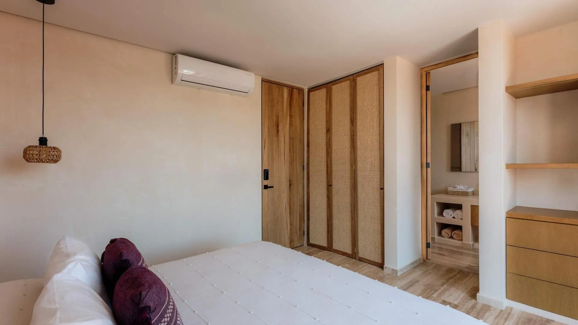 Holiday home Beachfront Oasis - Yoga Deck - Jacuzzi - 25M Pool Tulum
